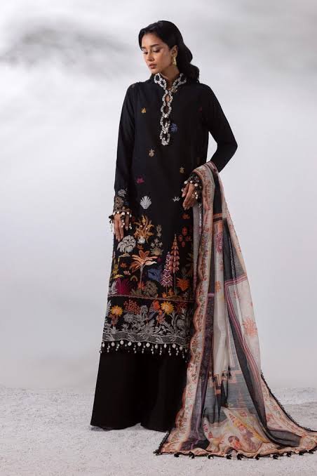 Sana safinaz