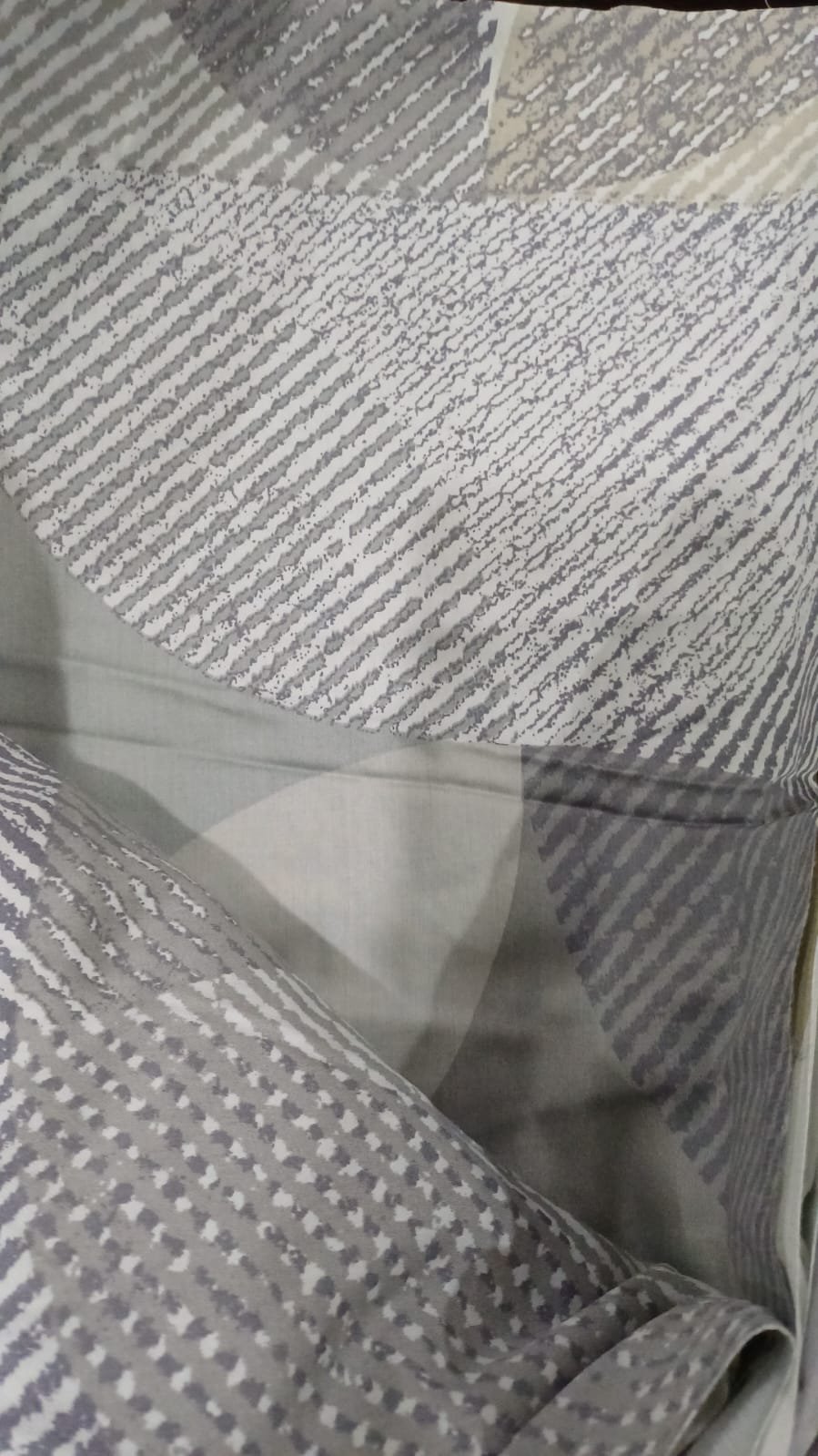 Nishat bedsheet