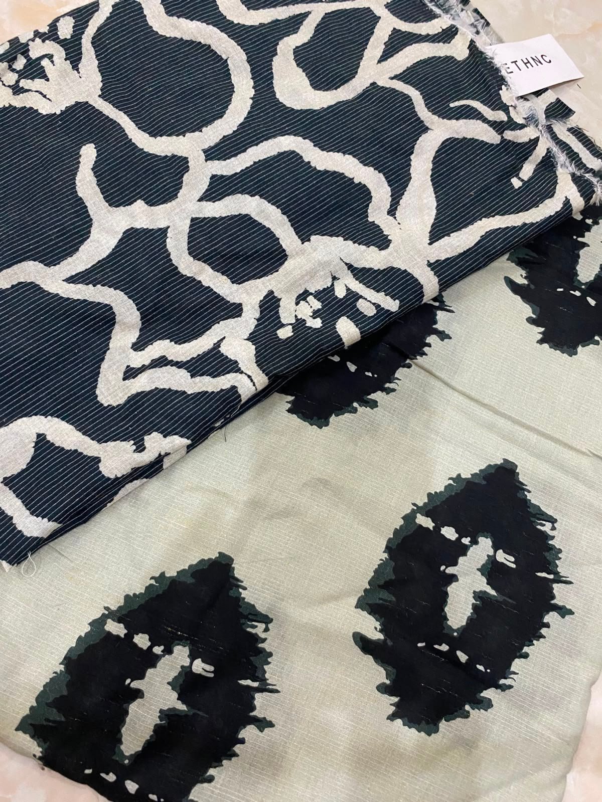 Ethnc Masori lawn luxury 2 PC